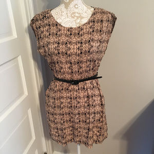 Forever 21 Dress Size M Tan Black Belt Pockets